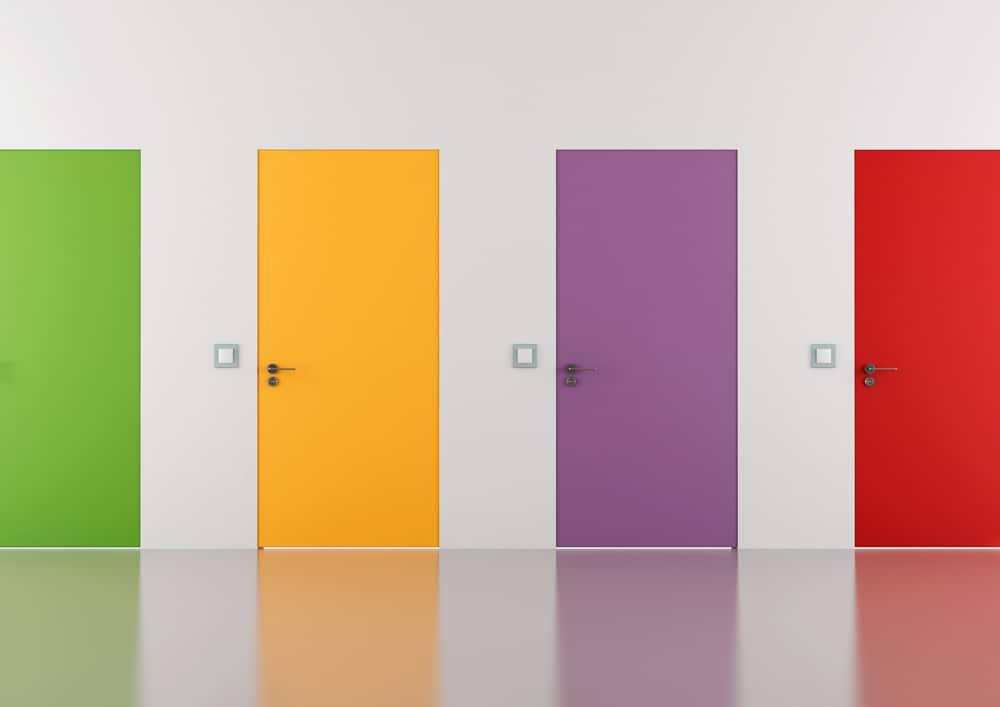 verdeckt liegender Beschlag